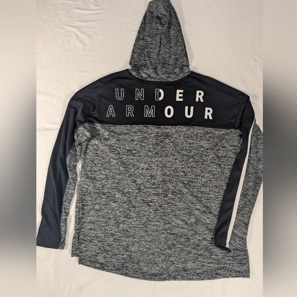 Under Armour Loose Heat Gear Tech Twist Graphic Women's Training Hoodie Size SM - Picture 3 of 9
